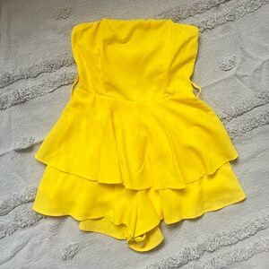 Yellow Romper☀️
